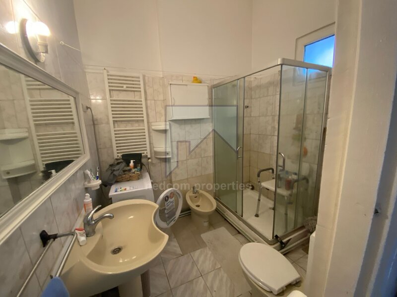 Piata Romana Vanzare Casa S+P zona Piata Romana - Caderea Bastiliei